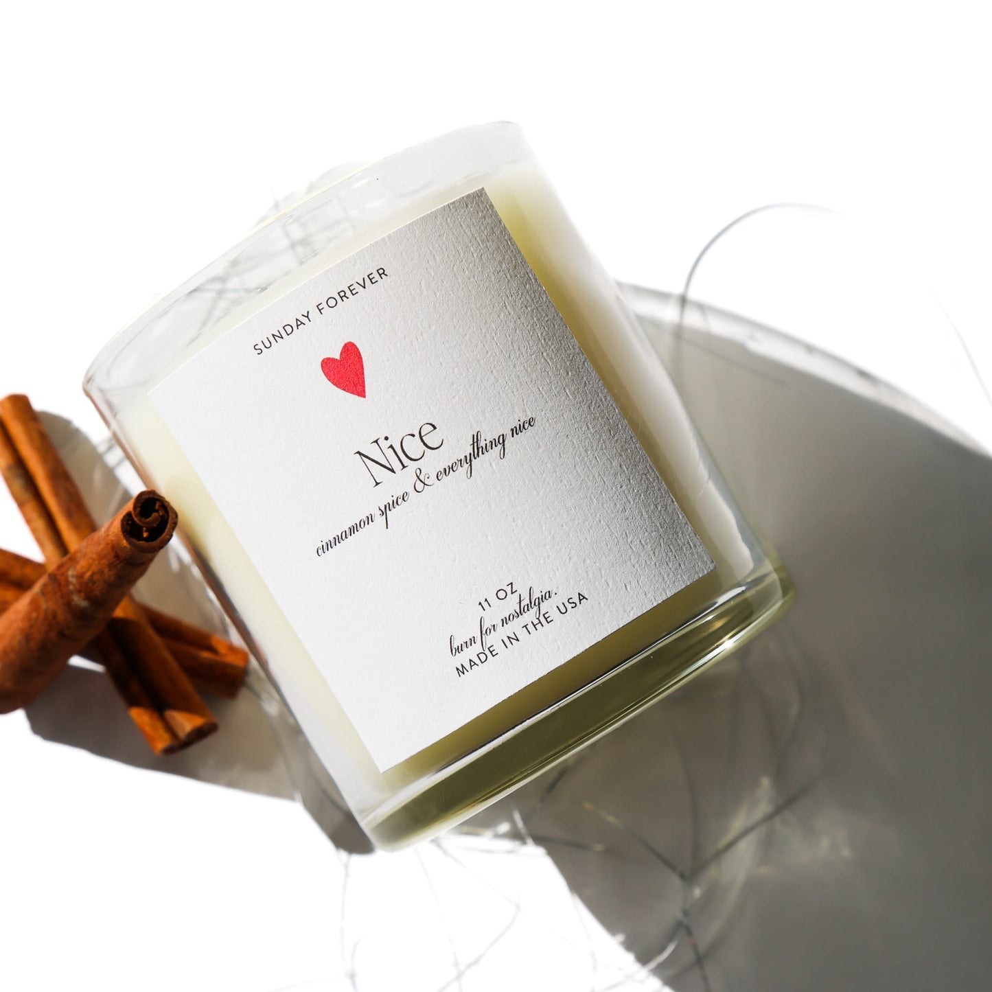 Nice Luxury Candle with Cinnamon and Spice - Sunday Forever